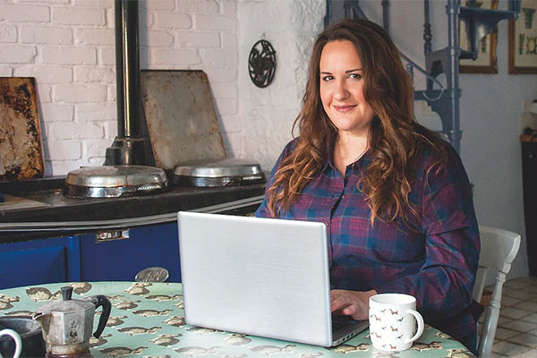 Katie Glass on internet dating in Cornwall